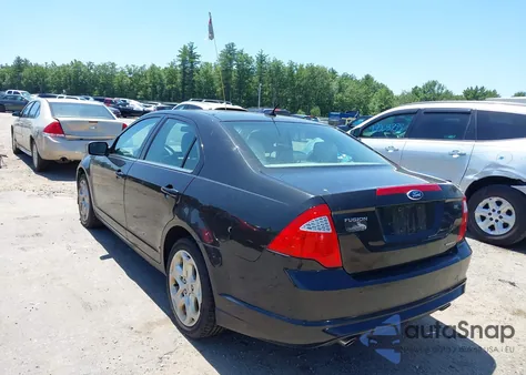 2011 Ford Fusion Se z USA, uszkodzony, nr VIN 3FAHP0HG5BR312386